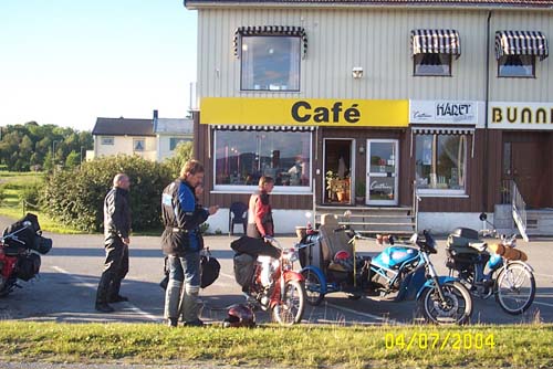 131-Klett-Cafe